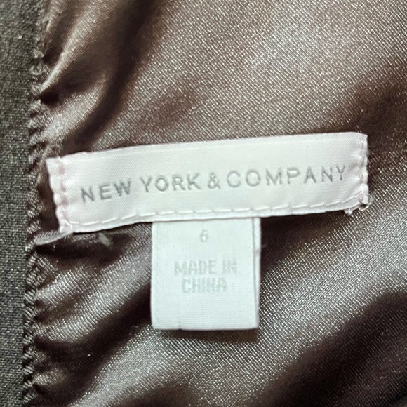 New York and Company NY&C Sleeveless V-neck Grey Lined Back Zipper Dress Size 6 - Picture 6 of 16